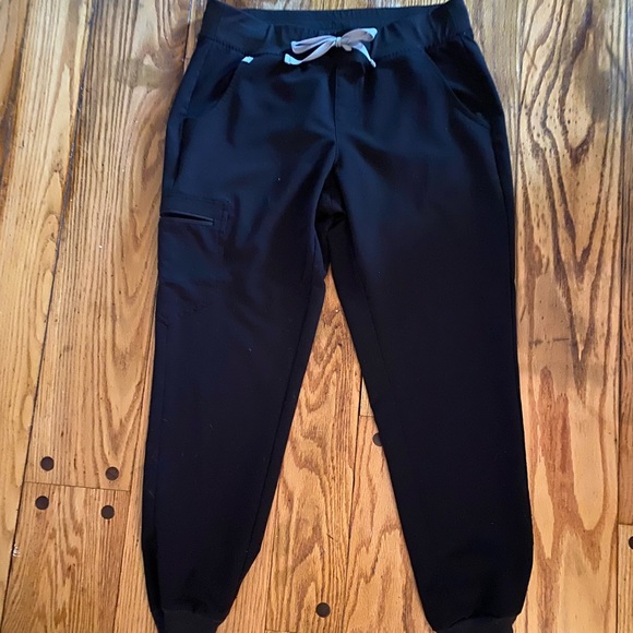 Figs Jogger Scrub Pants